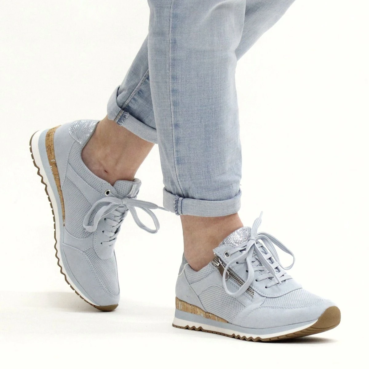 Marco Tozzi Dames Sneaker - Licht Blauw - Maat 38 1 Marco Tozzi Dames Sneaker - Licht Blauw - Maat 38