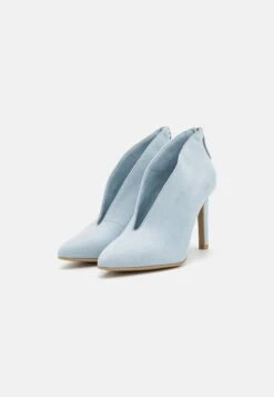 Marco Tozzi Klassieke Pumps - Light Blue 8 Marco Tozzi Klassieke Pumps - Light Blue -Clothing store 39fab0d467fe4b6d8aebb166872c15bc