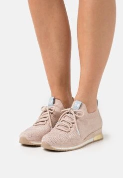 Marco Tozzi Sneakers Laag - Powder