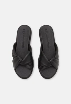 Marco Tozzi Pantoffels - Black 11 Marco Tozzi Pantoffels - Black -Clothing store 4f7f86cdfd02424280e975951e3fcb42