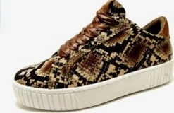 Marco Tozzi Fashion Sneakers Sneakers Laag Dames Beige