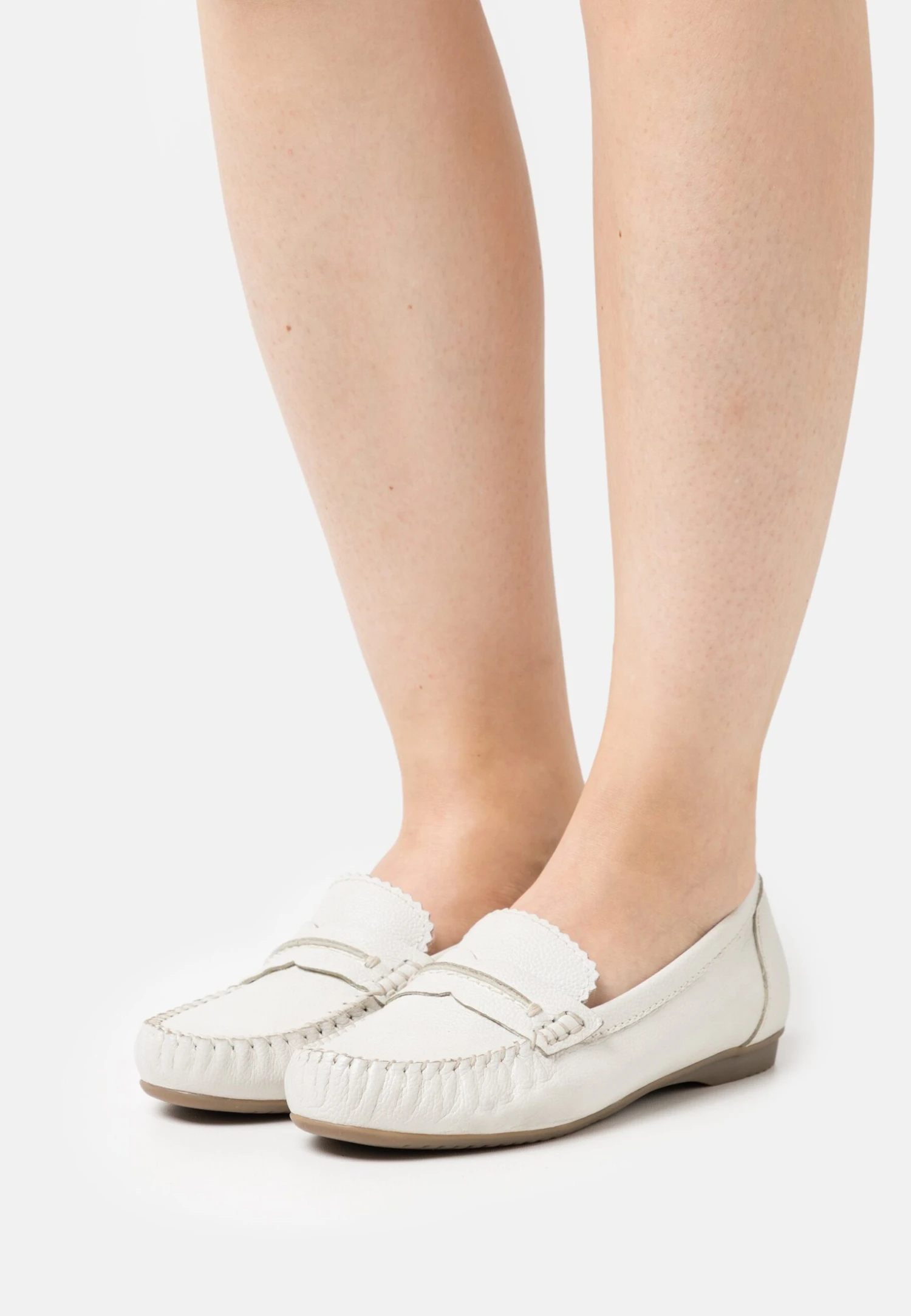 Marco Tozzi Instappers - White 1 Marco Tozzi Instappers - White