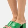 Marco Tozzi Muiltjes Met Hak - Green
