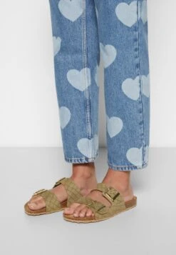 Marco Tozzi Muiltjes - Olive -Clothing store a07a5210d80b445085b9ce869d4a45a2