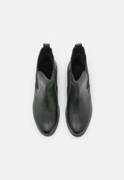 Marco Tozzi Korte Laarzen - Forest 11 Marco Tozzi Korte Laarzen - Forest -Clothing store a916481207a04da2b39dad25dd226136