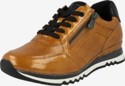 Marco Tozzi Fashion Sneakers Sneakers Laag Dames Safraan