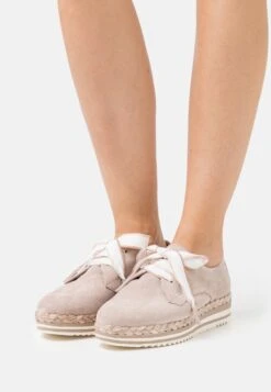 Marco Tozzi By Guido Maria Kretschmer - Veterschoenen - Nude