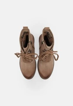 Marco Tozzi By Guido Maria Kretschmer - Enkellaarsjes Met Plateauzool - Desert 11 Marco Tozzi By Guido Maria Kretschmer - Enkellaarsjes Met Plateauzool - Desert -Clothing store d7989ca3d5d542c9917959d9040f61b9